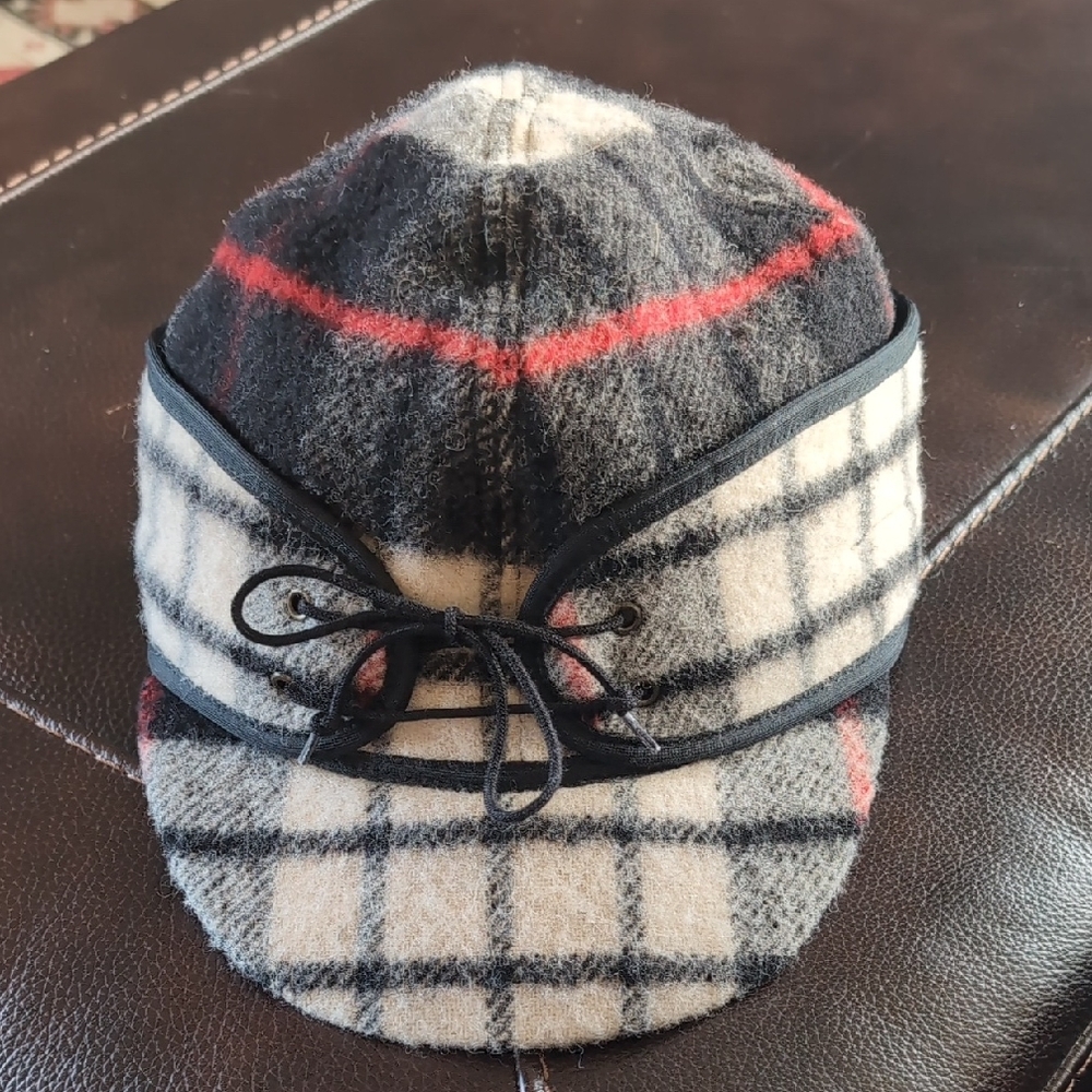 Plaid Wool Cap with Red and Black Accents
